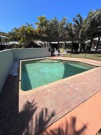 Agnes palms motel