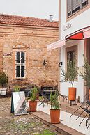 Leila Cunda Hotel & Coffee