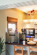 Leila Cunda Hotel & Coffee