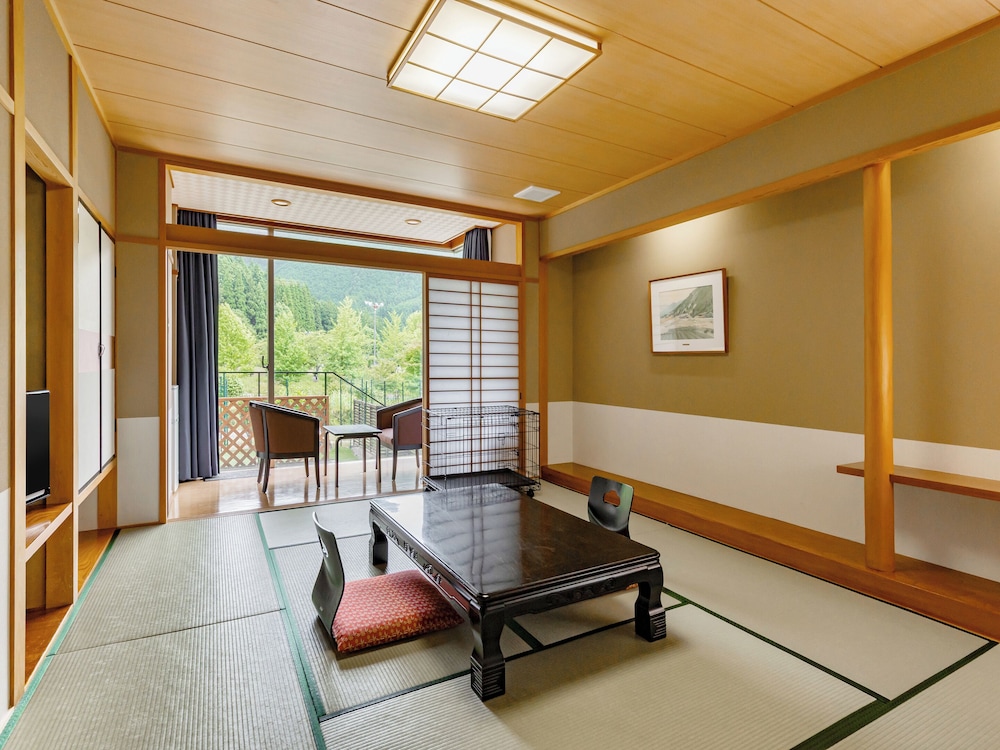 Wan Wan Paradise Matsusaka