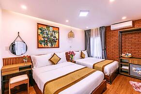 Nana House Homestay