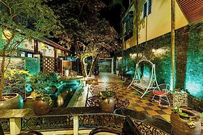 Nana House Homestay