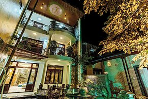 Nana House Homestay