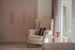 Ema's Guest House