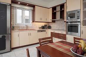 Ema's Guest House