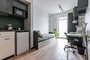 Zeus Apartments