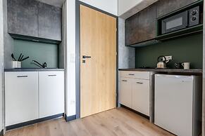 Zeus Apartments