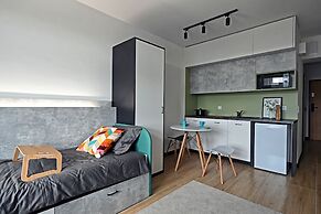 Zeus Apartments