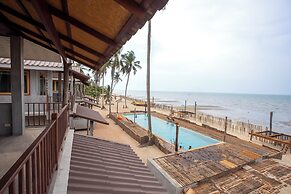 Laemsui Beach