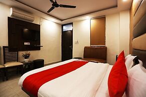 Hotel Mona Regency