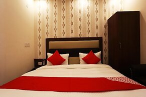 Hotel Mona Regency