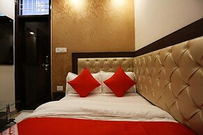 Hotel Mona Regency