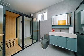 Royal Apartment