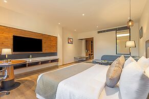 Sterling Borderland Amritsar
