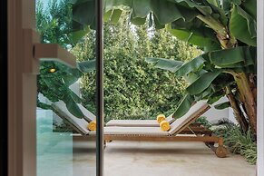 Laranjal Farm House