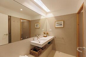 Laranjal Farm House