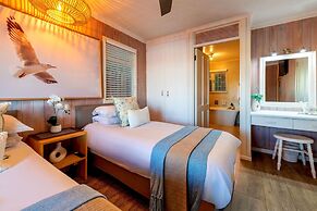 4 TIDES - by First Private Stays