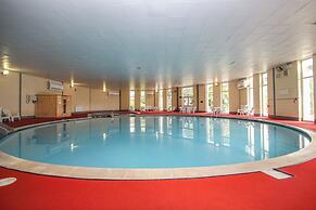 Valley Lodge 3