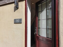 Apple Loft