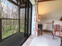 Apple Loft