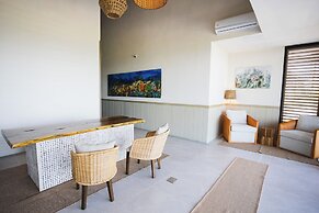 Arihini Deluxe Apartments