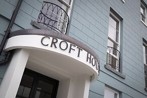 No 10 Croft House