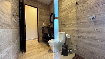 Meraki Luxury Condo by Marea