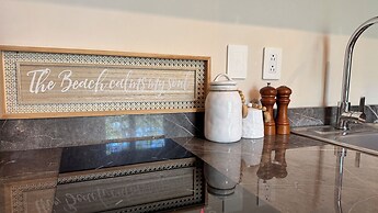 Meraki Luxury Condo by Marea