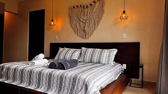 Meraki Luxury Condo by Marea
