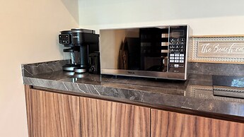 Meraki Luxury Condo by Marea