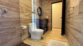 Meraki Luxury Condo by Marea