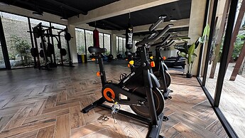Meraki Luxury Condo by Marea