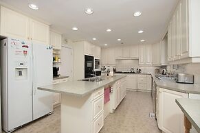 The Brentwood Waterfront Retreat