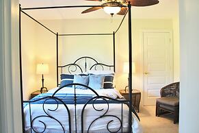 The Brentwood Waterfront Retreat