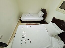 Bastet Pyramids View Inn