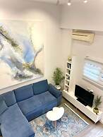 Lovely Blue Home City Center Studio