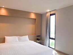 C Hotel Bangna