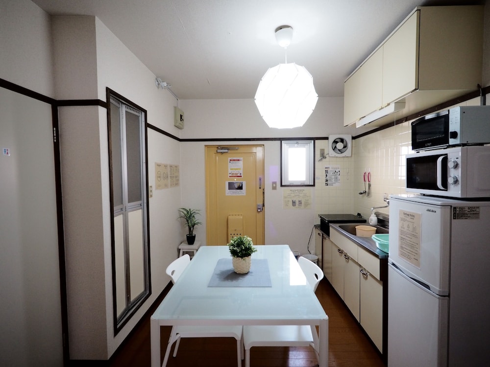 Living CUBE Beppu Station