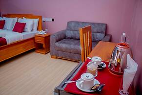 Gombe Park Hotel