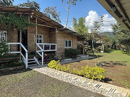 Green Bamboo Lodge