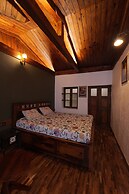 Aasmaani Cottage