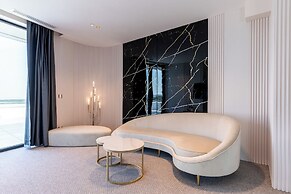 Elania Resort & Spa