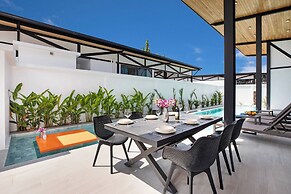 17m Oxygen Pool Villa Sunset Garden 11