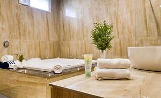 Corbett Elegant Retreat