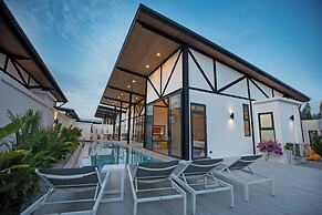 New 17m Eco Pool Villa Sunset Garden 12