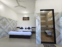 Hotel Hari Om Swimming Pool In Diu