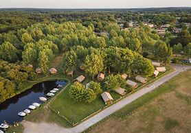Huttopia Lac d'Aureilhan - Mimizan