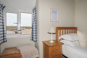 5 Sea View Street