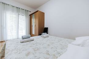 Apartments Lola