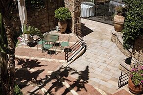 Villa Dei Melograni Boutique Hotel